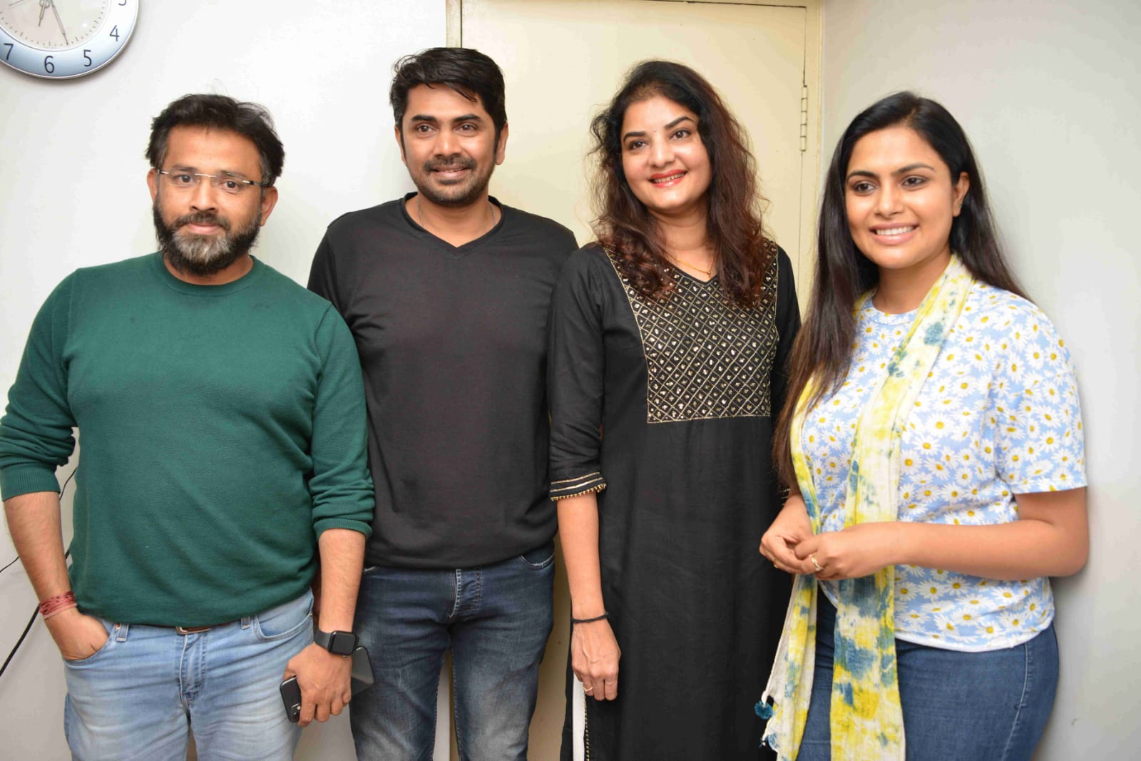 ಅಂದುಕೊಂಡಿದ್ದಕ್ಕಿಂತ ಮೊದಲೇ ಮುಗಿಯಿತು *"ವೆಡ್ಡಿಂಗ್ ಗಿಫ್ಟ್"*   ಚಿತ್ರದ ಚಿತ್ರೀಕರಣ.