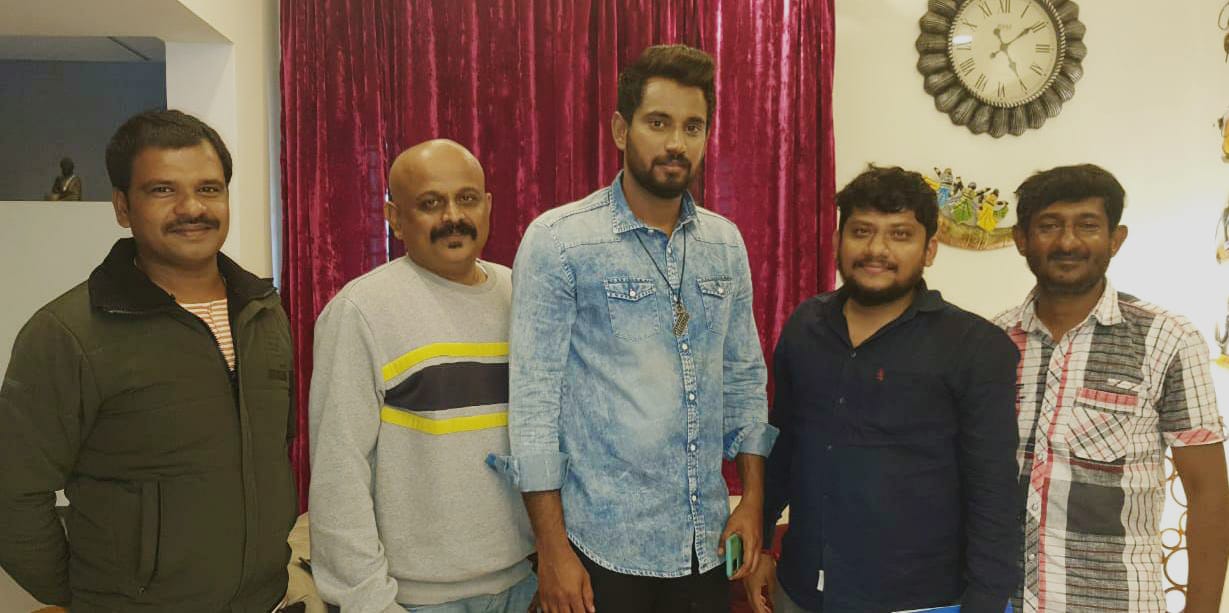 ಡಾರ್ಲಿಂಗ್ ಕೃಷ್ಣ ಅಭಿನಯದ ನೂತನ ಚಿತ್ರಕ್ಕೆ ಶಿವತೇಜಸ್ ನಿರ್ದೇಶನ.