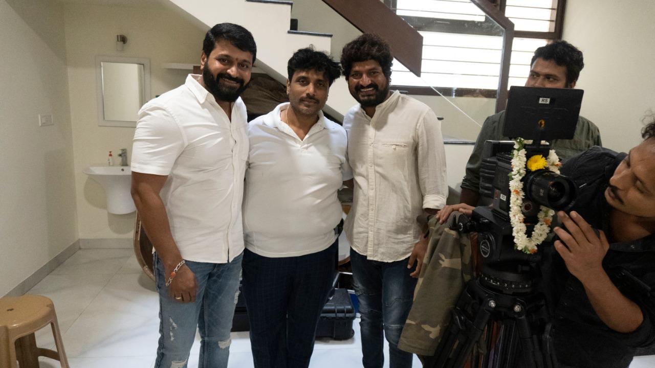 ಹರಿಕಥೆ ಅಲ್ಲ ಗಿರಿಕಥೆ' ಹೇಳುತಾರಂತೆ ರಿಷಬ್ ಶೆಟ್ಟಿ..