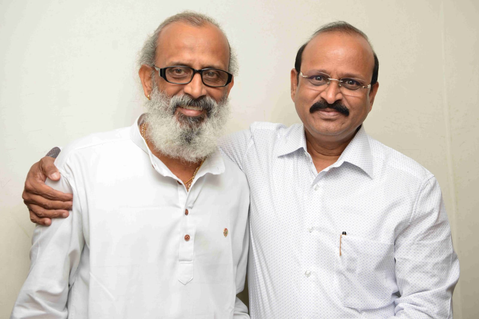 ರಂಗಭೂಮಿ ಧುರೀಣ ಎಸ್.ಎಲ್.ಎನ್‌ .ಸ್ವಾಮಿ ನೇತೃತ್ವದಲ್ಲಿ ಕೇವಲ 24 ಗಂಟೆ ಅವಧಿಯಲ್ಲಿ ನಿರ್ಮಾಣವಾದ ಕಿರುಚಿತ್ರ " ನಮೋ ಗಾಂಧಿ ".