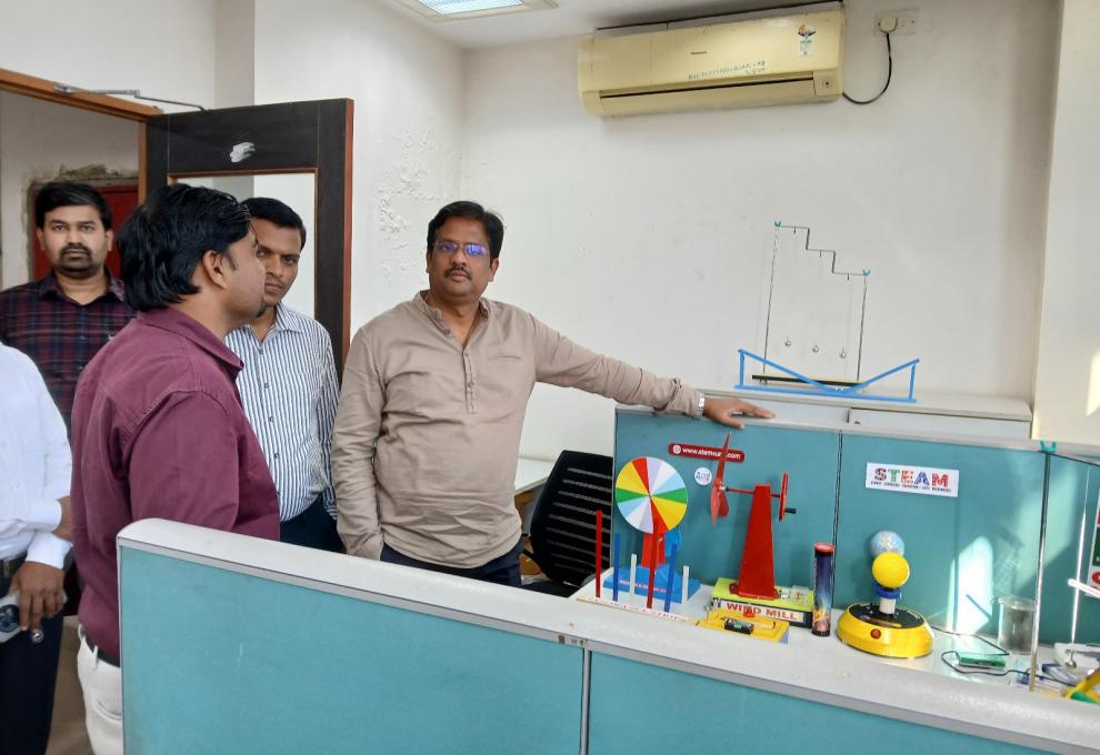 ಸ್ಟೆಮ್ ಶಿಕ್ಷಣಕ್ಕೆ ಹೊಸ ಮೈಲಿಗಲ್ಲು: ಕಿಯೋನಿಕ್ಸ್ ಐಟಿ ಪಾರ್ಕ್ನಲ್ಲಿ STEM Innovation Lab ಉದ್ಘಾಟನೆ.