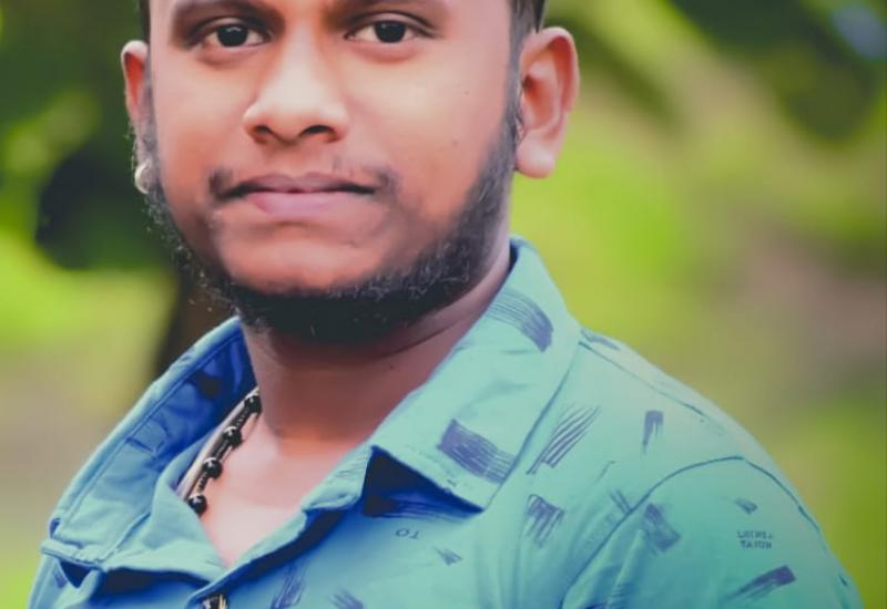 ನವರಸಗಳ ಅಭಿಮಾನಿಯನ್ನು 'ಪದವಿಪೂರ್ವ'ಕ್ಕೆ ಸೇರಿಸಿದ ಜಗ್ಗೇಶ್.