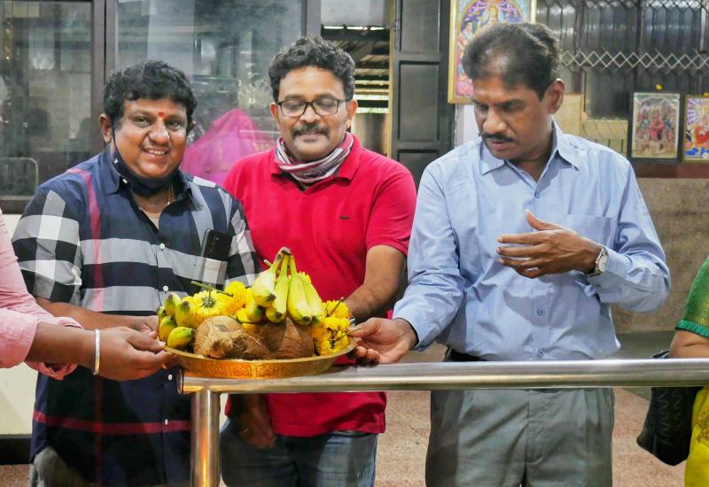 ವೆಂಕಟ್ ಭಾರದ್ವಾಜ್ ನಿರ್ದೇಶನದ ಹೊಸ ಚಿತ್ರ "ನಗುವಿನ ಹೂಗಳ ಮೇಲೆ " 